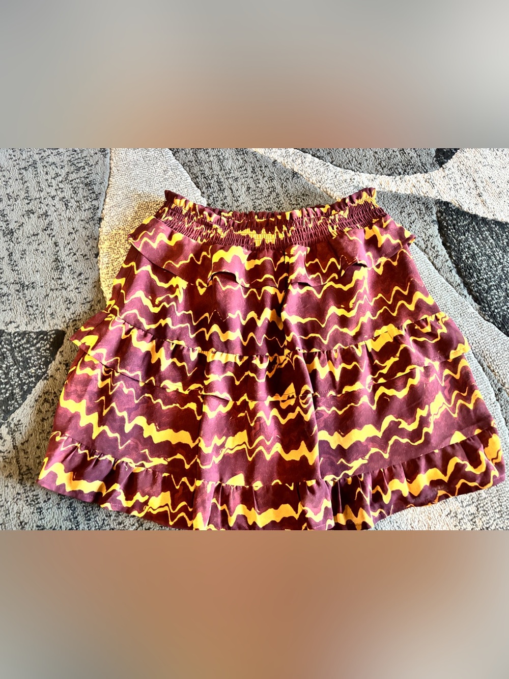 NWOT Versona skirt small